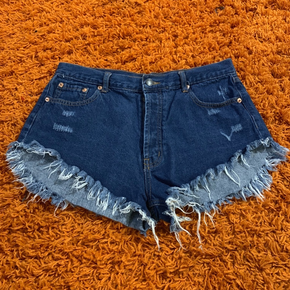 $ 3 for $30 anything on my page! Forever 21 cutoff
